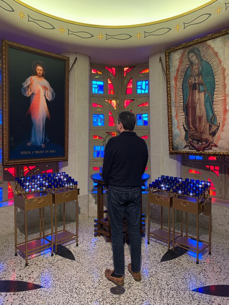 Hace un año le rezaba a la virgen por la liberación de los presos politicos en Nicaragua. Hoy le doy gracias por la liberación de mi esposo y 221+.  Sufrí ese profundo dolor en estas fechas y me solidarizo con las familias aun separadas <a href="/DiocesisdeMat/">Monseñor Rolando José Alvarez L.</a> 
#NavidadEnLibertad 🇳🇮