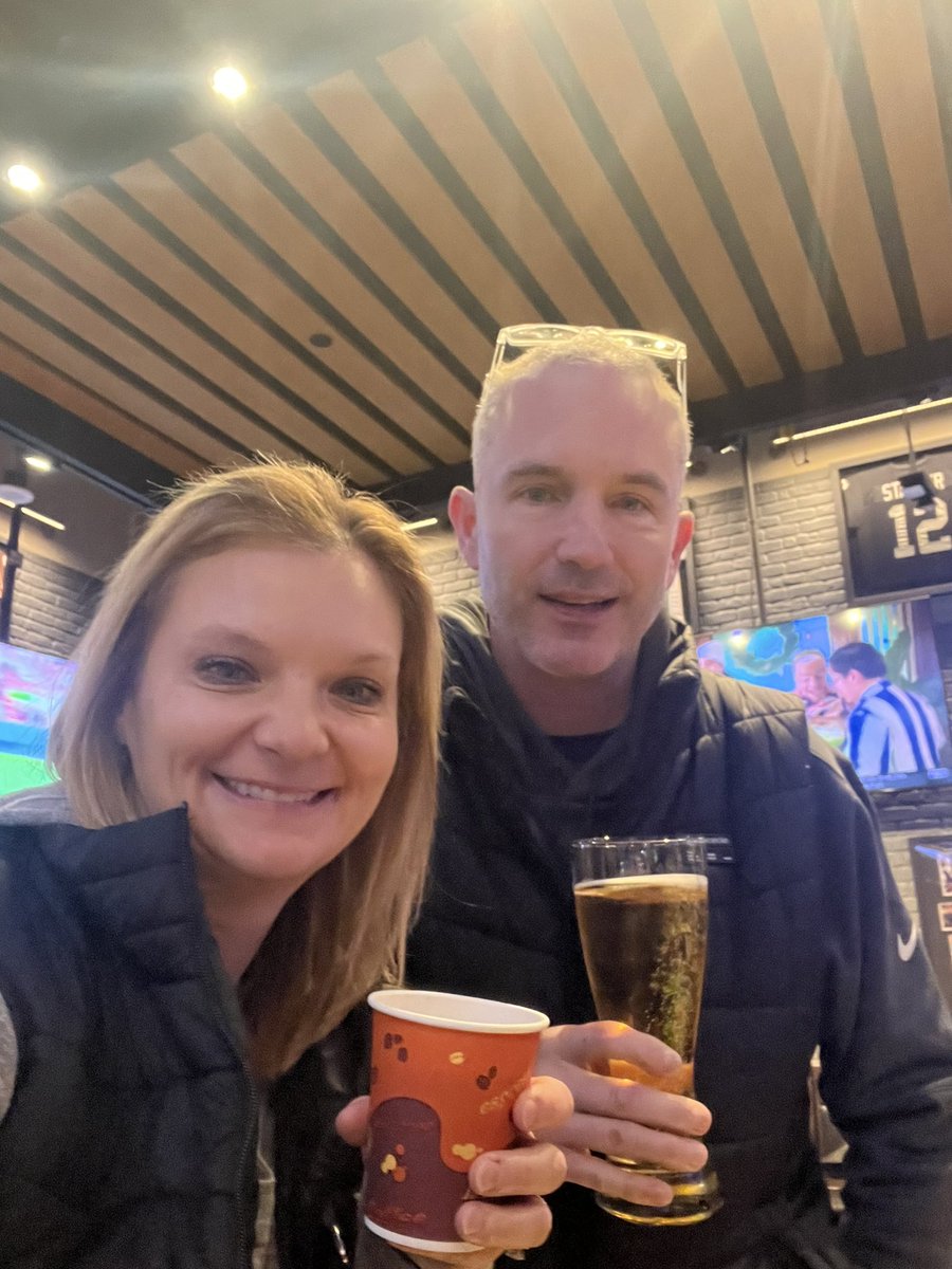 ESJMT's tweet photo. SKOL in Vegas Baby!
#92Noon
#KFANVEGAS https://t.co/YSQF4cnEkf