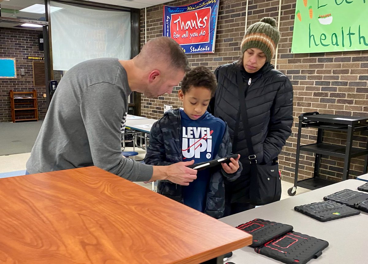 Over 35 students at Lake George Elementary School participated as well, with an Hour of Code, thanks to Technology Teacher Geoff Bizan. lkgeorge.org/3118-2/