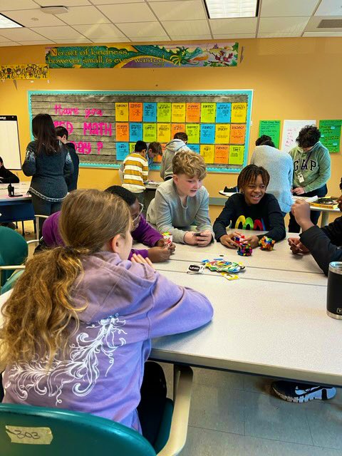 donato_piselli's tweet image. Lots of amazing opportunities for our students here at Perry Hill. Among them is clubs. Here are some of our students in Puzzle Club. This club promotes problem-solving and analyzing. Check out the pics!! #PHSClubDay #ThinkingOpportunities