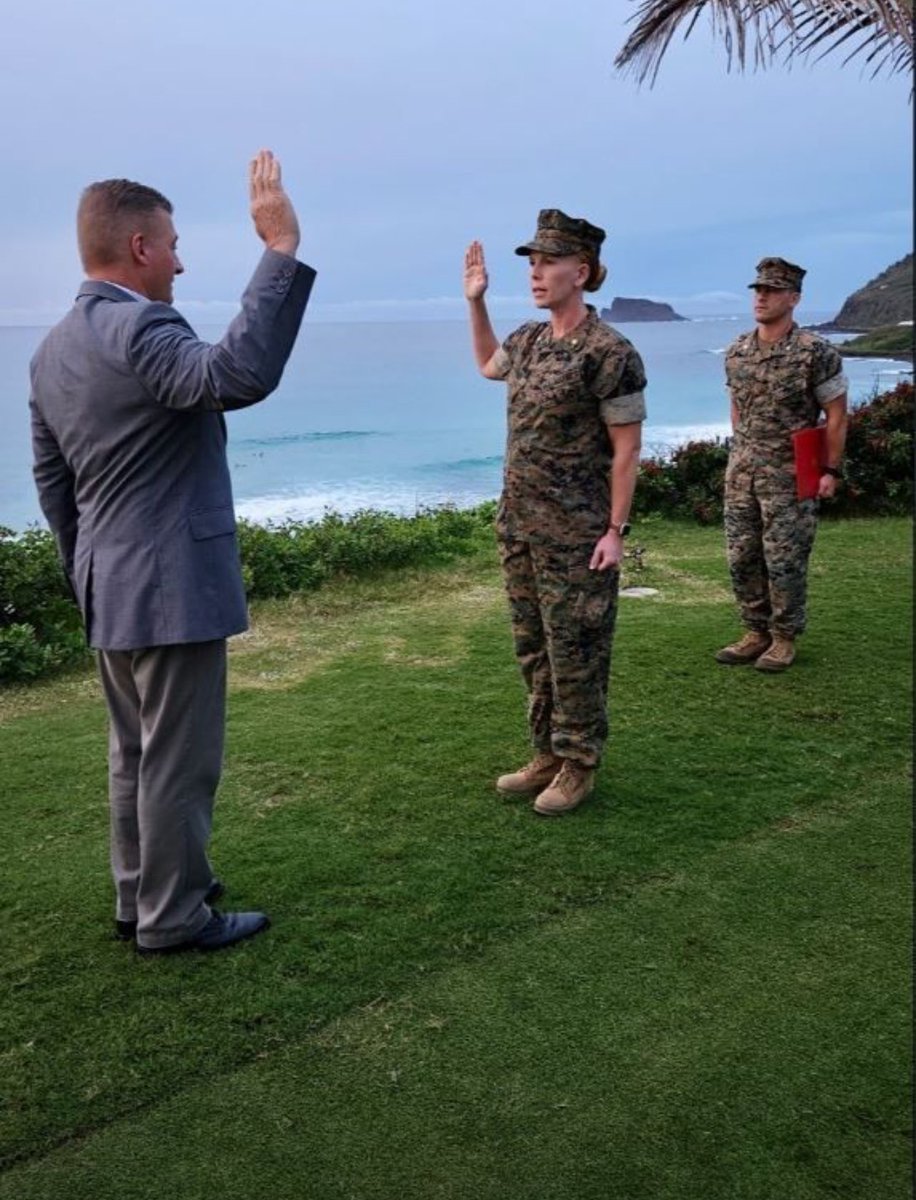M4L_Network's tweet image. Congratulations to the recently promoted Lieutenant Colonel Maureen Lenzi! Well deserved Ma&apos;am! 

We thank LtCol Lenzi and her family for their outstanding service to the Marine Corps and the mission of the Marine for Life Network.

#SemperFidelis
#M4LNetwork
#Promotion