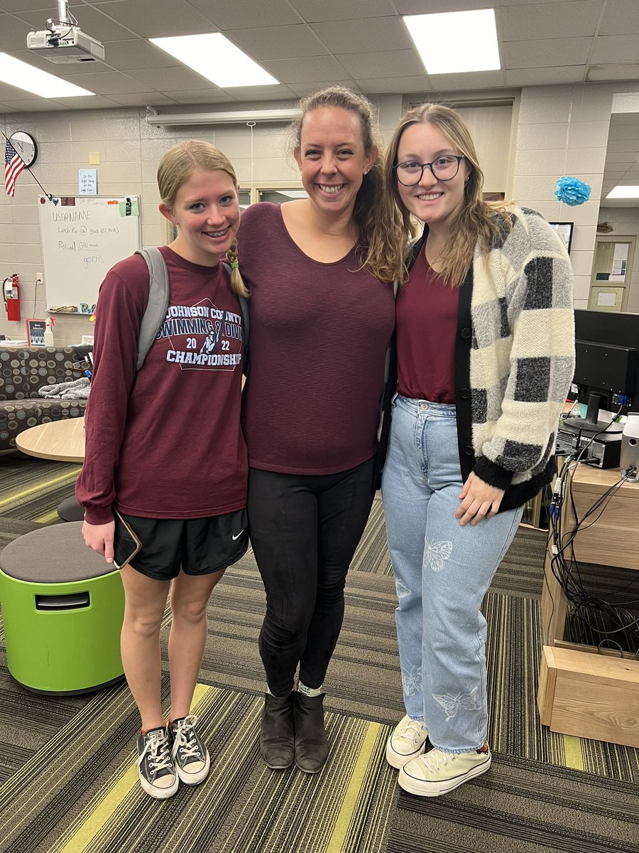 Twitter TRIPLETS in our maroon today! 💚💚💚