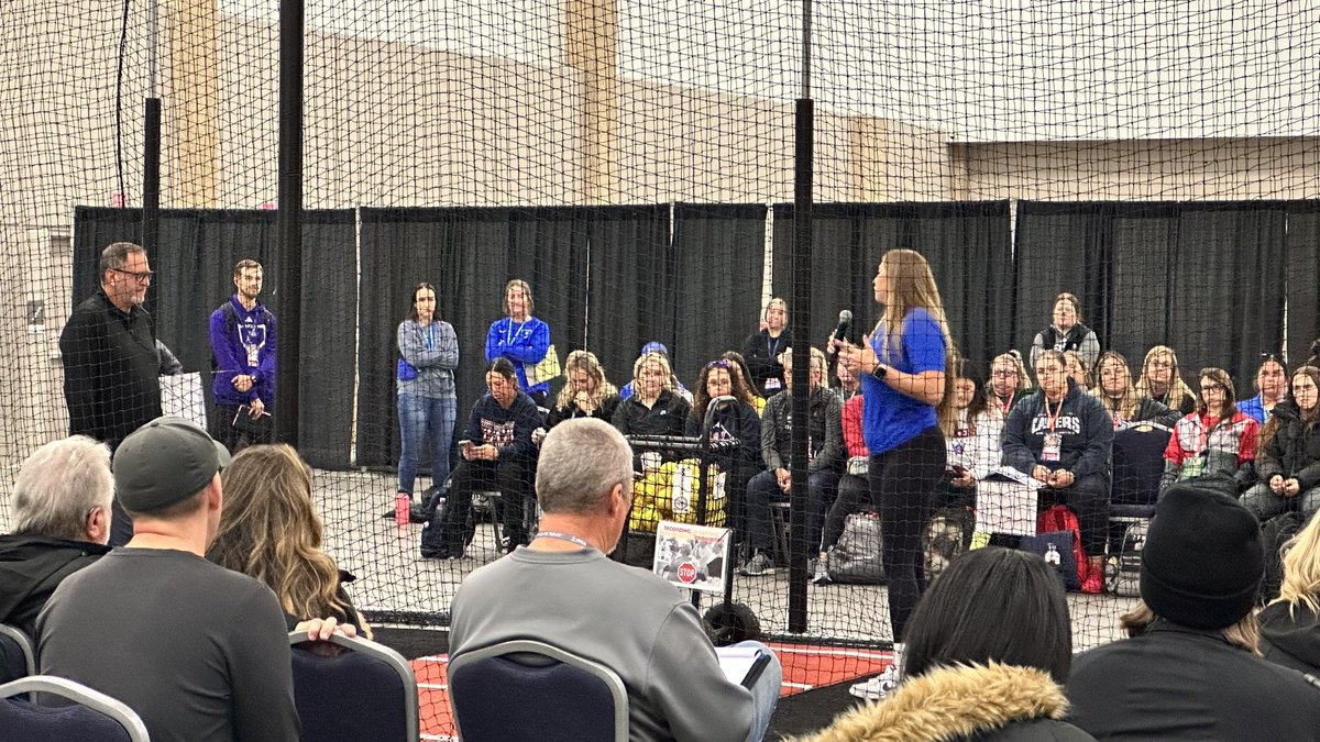 USF Softball Camps tweet media