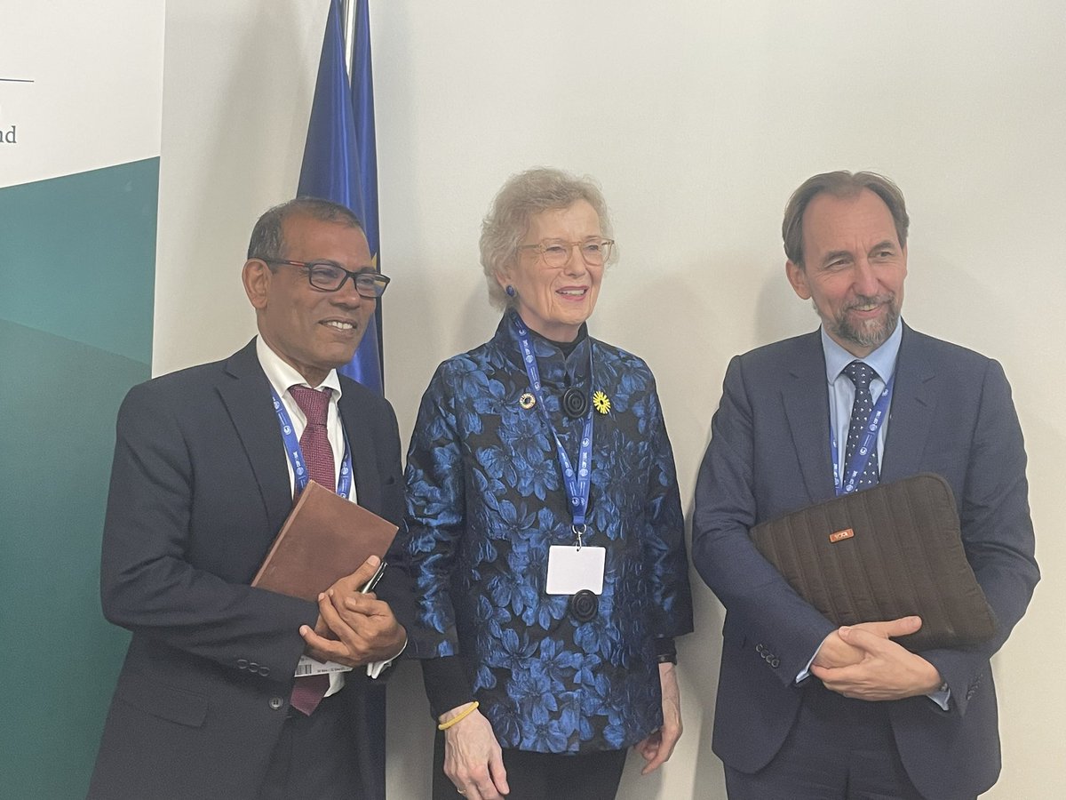 Great to meet my friends Mary Robinson and @raad_zeid at #COP28 and discuss how @TheCVF can ensure funding for climate prosperity in member countries. @TheElders