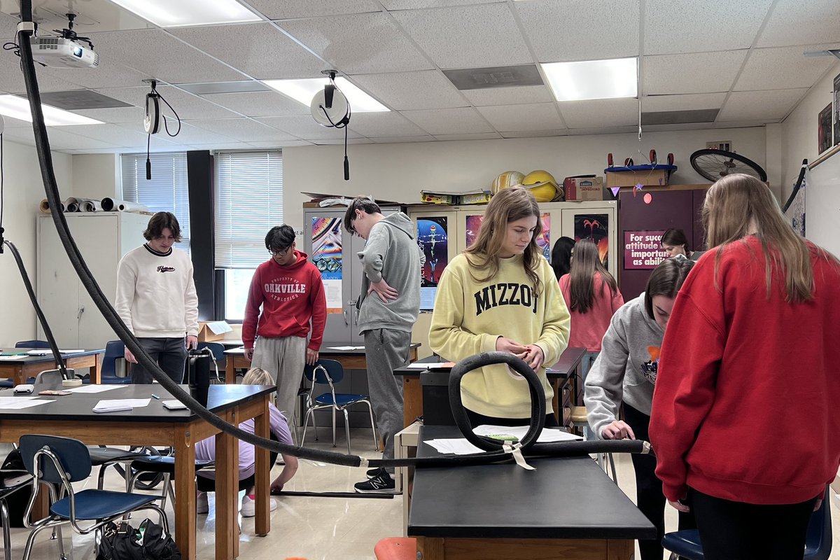 Friday morning Physics Phun! Challenged to not only create a working marble roller coaster, but find the speed at the bottom of the track using conservation of energy and compare that to the speed solved for at the bottom. <a href="/OHS_Tigers/">Oakville High School</a> #iteachphysics