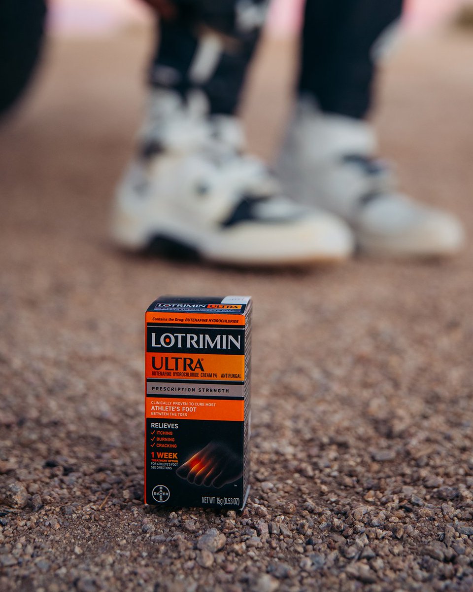 When the drip makes you drip in sweat, keep things dry to avoid Athlete’s Foot. ​

​Lotrimin Ultra® is clinically proven to cure most athlete's foot between the toes. Use as directed.