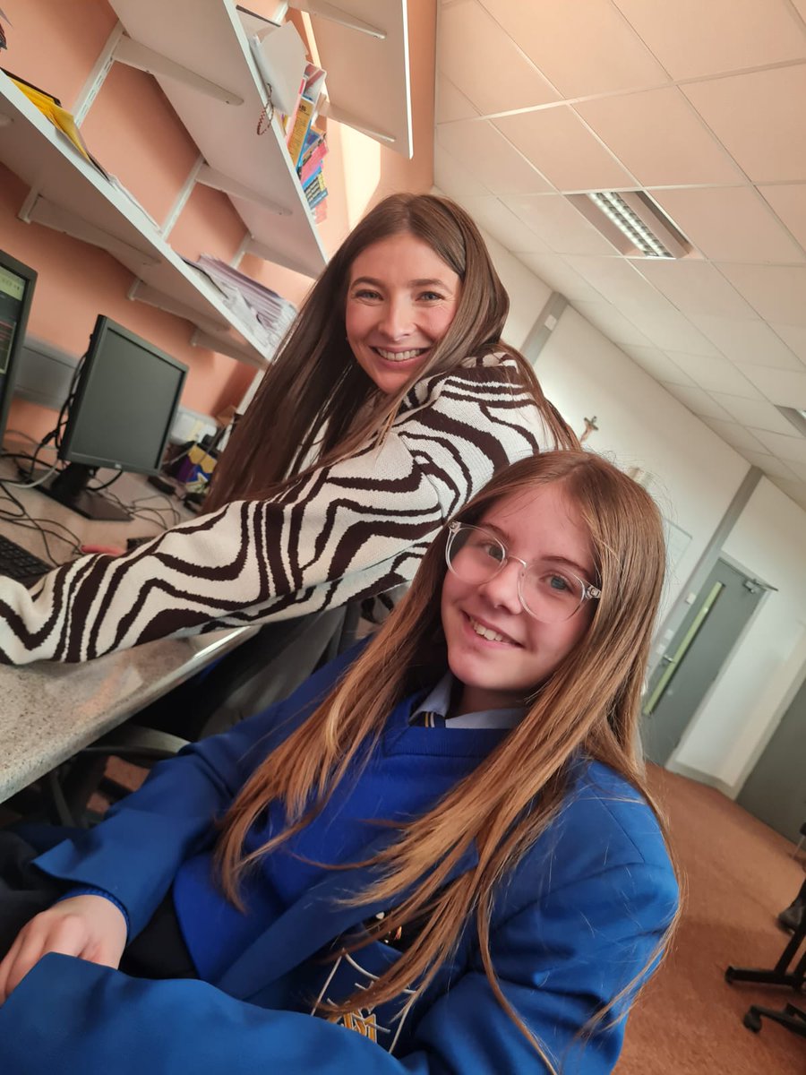 StMarysDerryIT's tweet image. A huge thank you to @KainosSoftware, Emma Mason and Gemma Breslin for their fantastic coding workshop yesterday.

Our girls had such a great time creating their own websites using HTML and Replit. #FutureSoftwareDevelopers #GirlsWhoCode #CSEdWeek #ImpactsofComputing