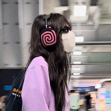 lhzyjc's tweet photo. (restarting)
β― hello, iβm zy
- s/her, minor, π΅π
- any fandom are welcome
- lf interactive filo moots #stantwt #kpoptwt
- lf #dmbuddy
β‘ / β» to be moots!! https://t.co/zgFo5xIhoH