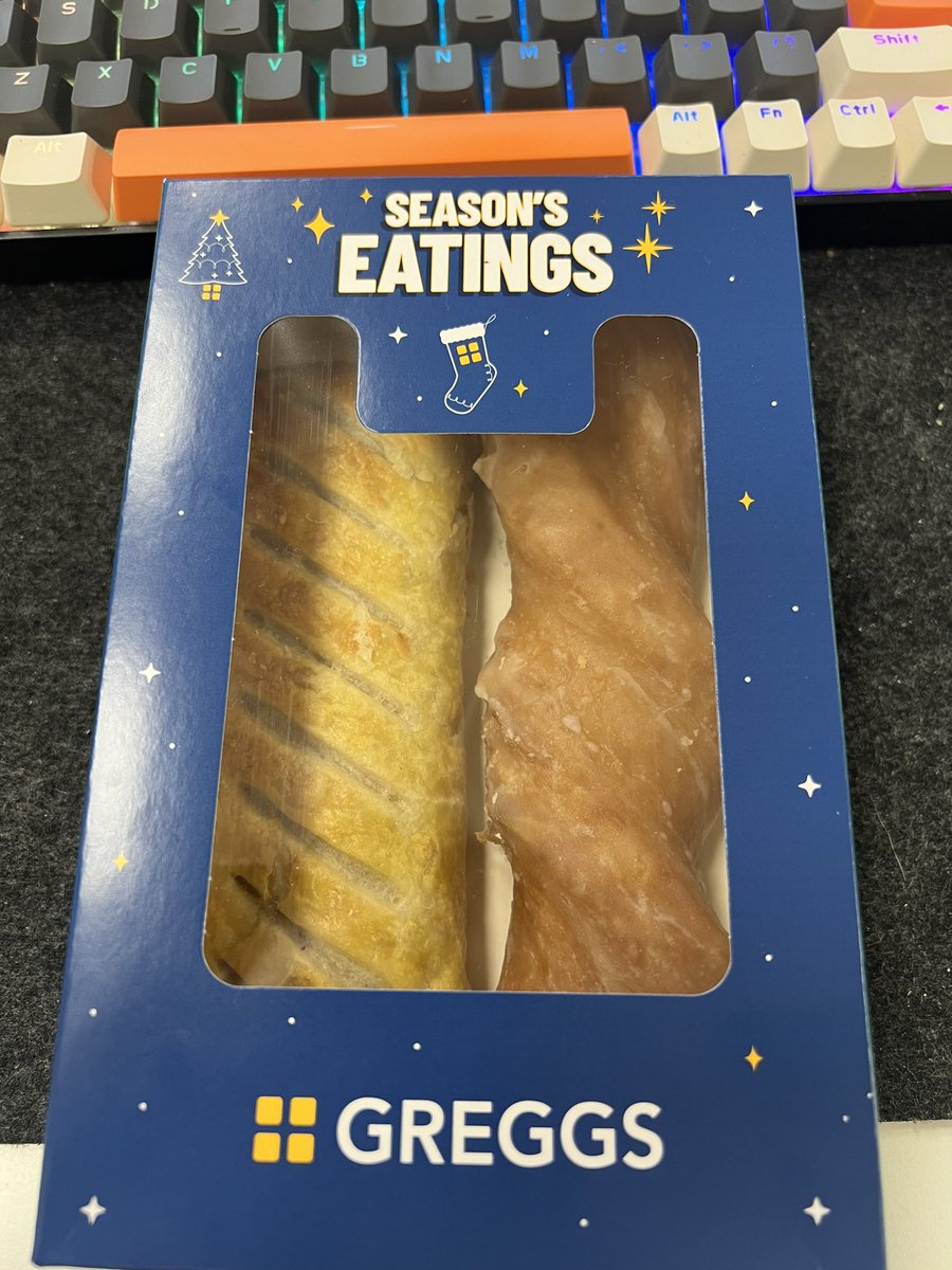 olicoultas's tweet photo. Please make this a thing @GreggsOfficial https://t.co/mzEAlSEC8o