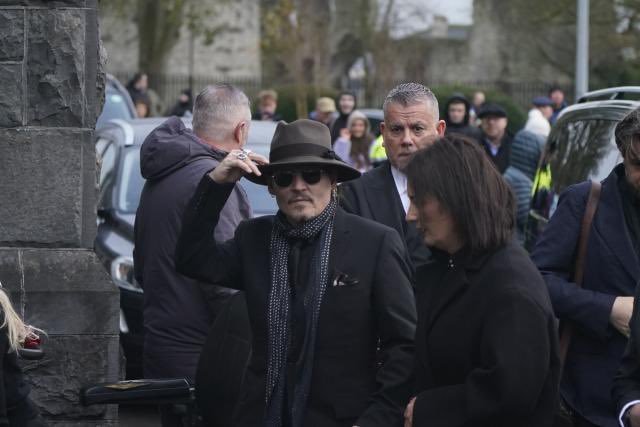 johnny depp daily tweet media