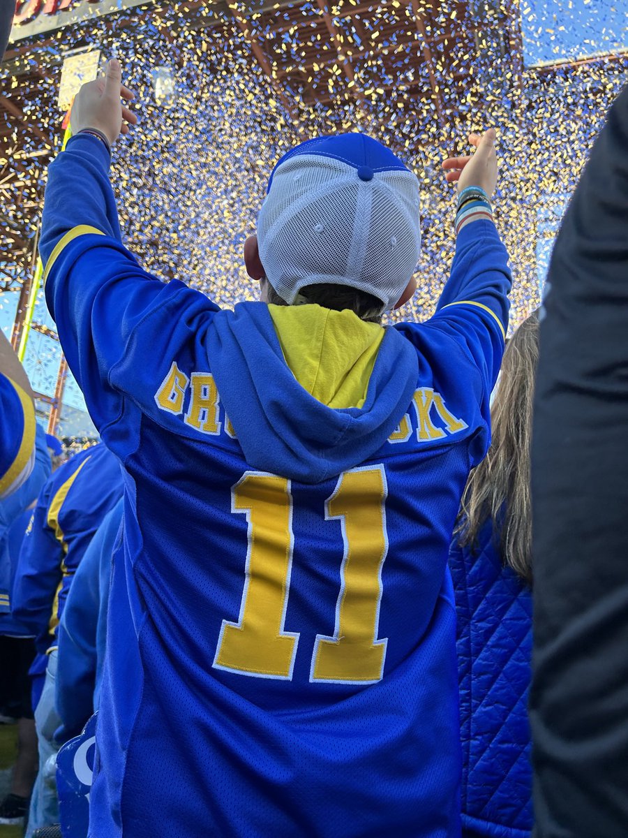 Happy Birthday to the Goat, Ryan Gronowski! The biggest Jackrabbit fan! Have a great day bud!