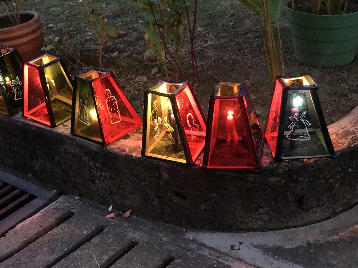 Mamita María Inmaculada míranos 🙏🏻🙏🏻🙏🏻😍😍😍