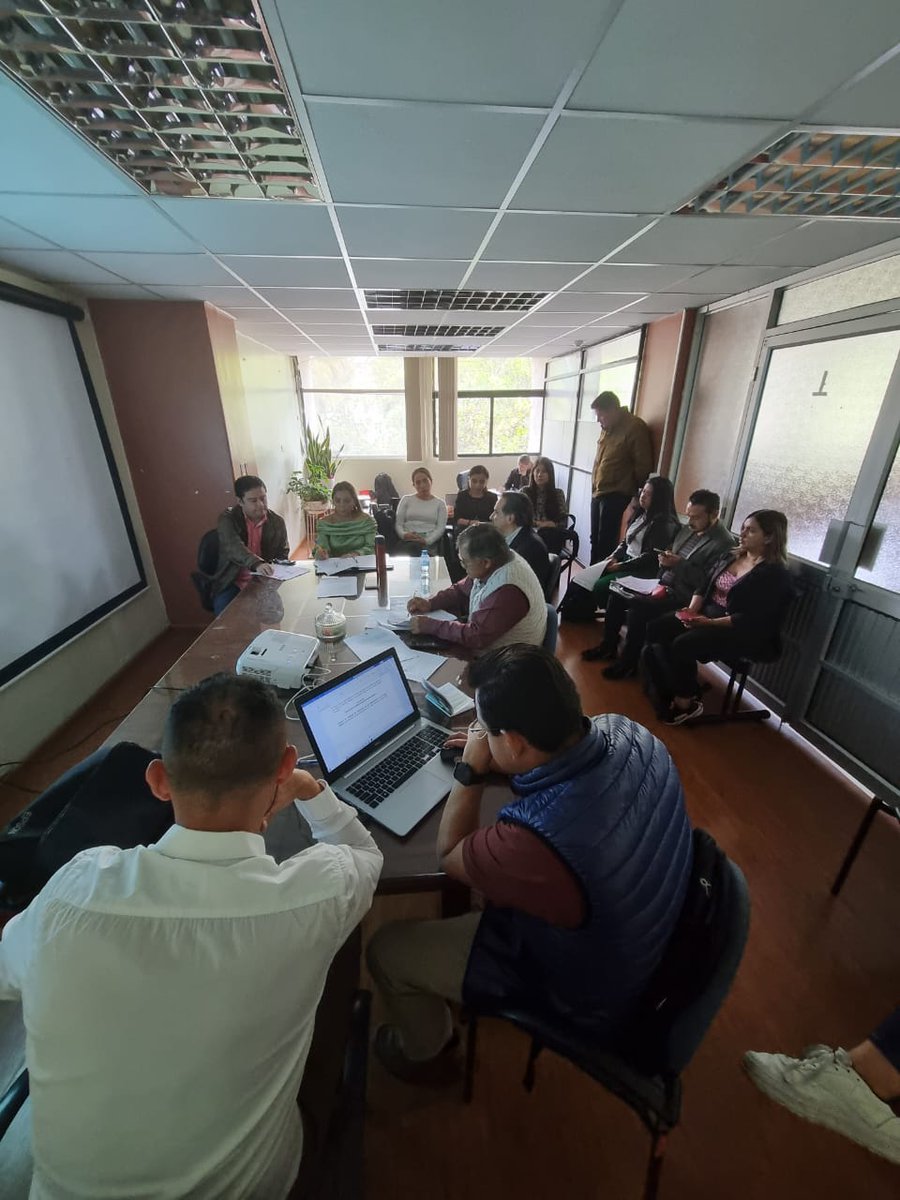 CuencaDGAC's tweet photo. SESIÓN ORDINARIA DE LA COMISIÓN DE AVALÚOS Y CATASTROS. ANÁLISIS DE LA VALORACIÓN PARA EL BIENIO 2024-2025 08/12/2023
#AmorPorCuenca📷📷
#CuencaSeTransforma https://t.co/TVu7EIloNw