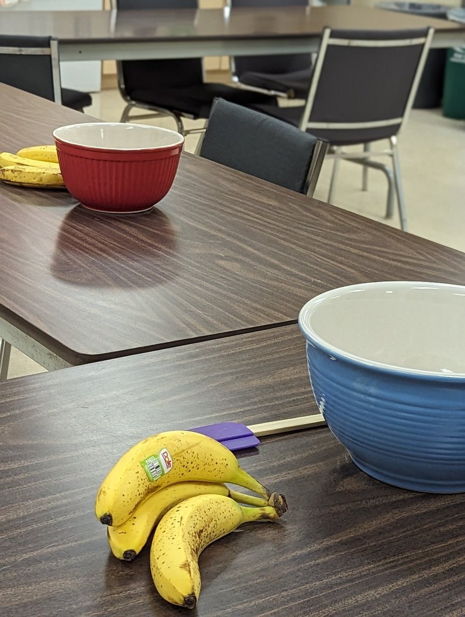 Hmmmm what's cooking in our staffroom today?? <a href="/cooksclass/">Ms Cook & Crew</a>