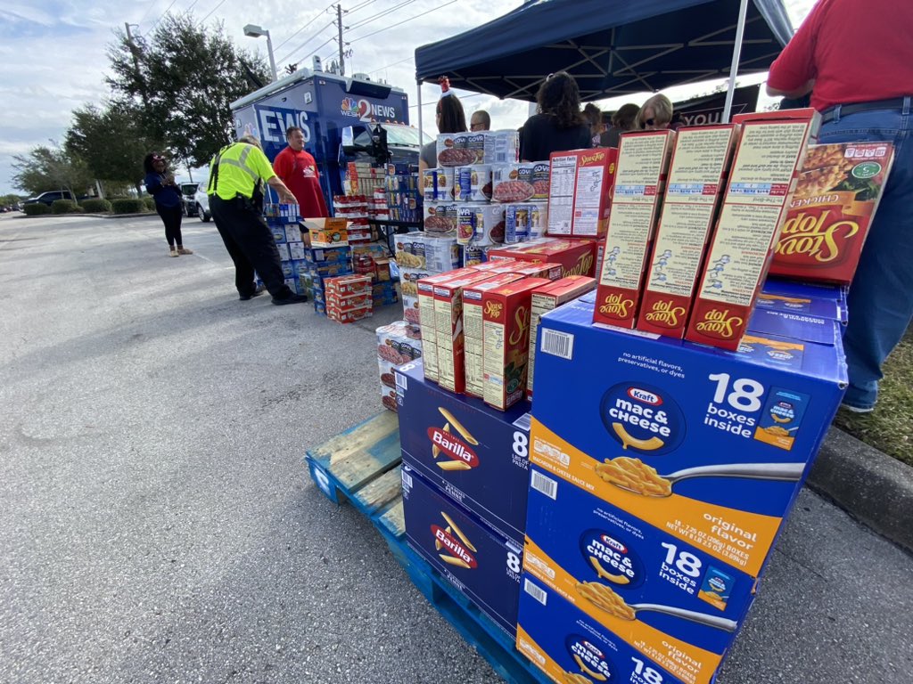 Lake County thank you for your generosity this Share Your Christmas! A local business, Progressive Services, just dropped off a truck load full of food! <a href="/WESH/">WESH 2 News</a>