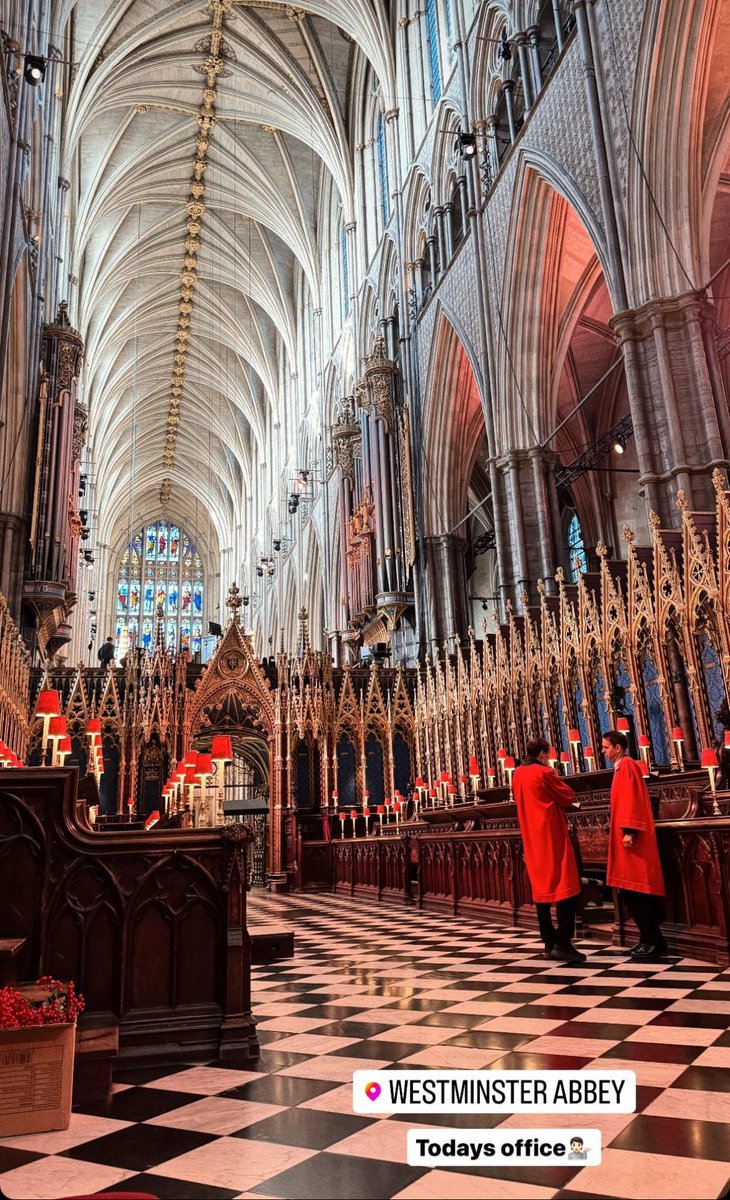 dianik_bg's tweet photo. @AdamLambert
#WestminsterAbbey 
#TogetherAtChristmas special https://t.co/iKvpIAHQIh