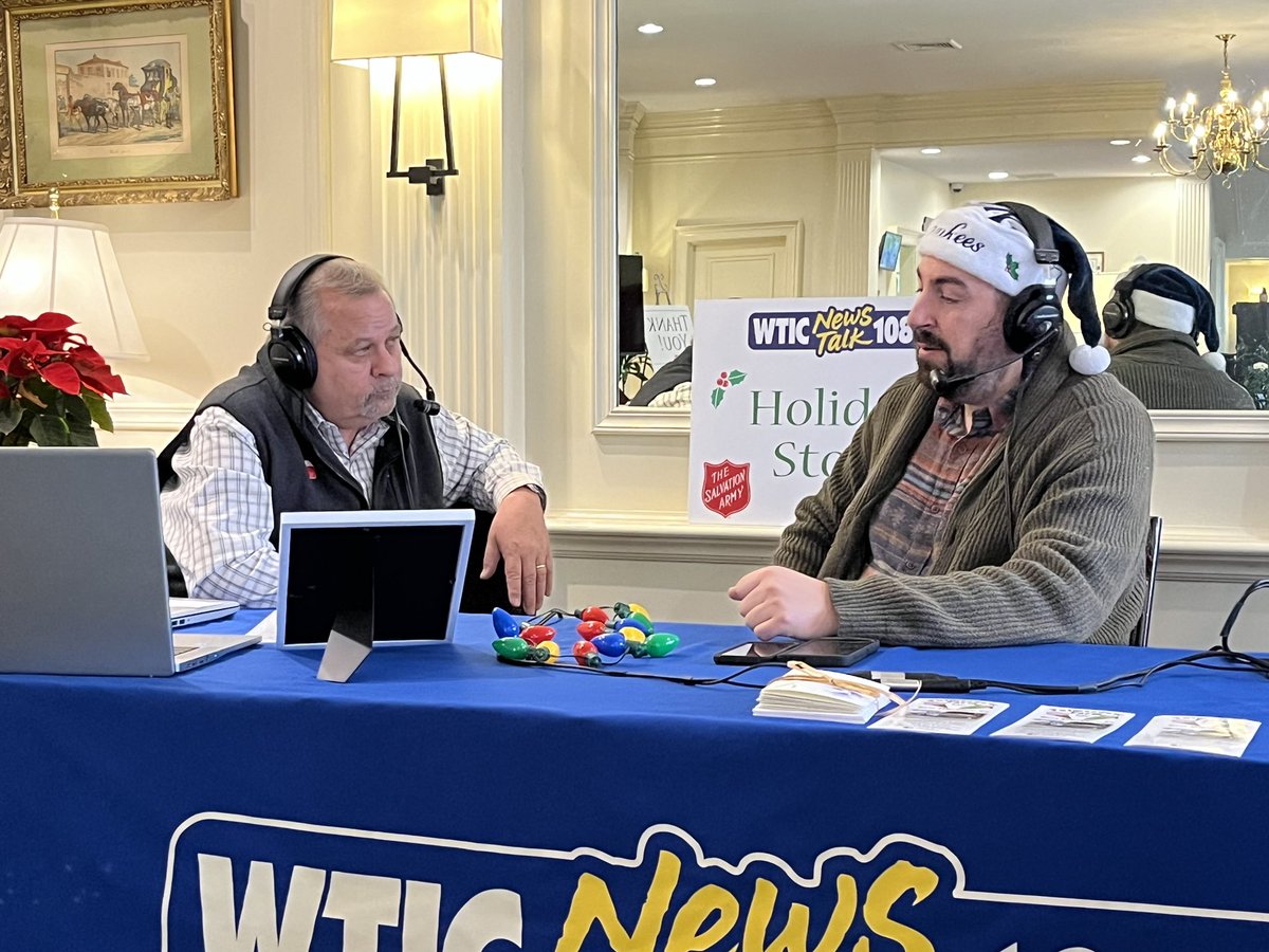 HollyFTweets's tweet photo. Two of my favorite people @WillMarotti &amp; my #TheSalvationArmy colleague Michael Baldelli chatting it up on the #HolidayStore! Join me in supporting the Greater Hartford area &amp; text the letters WTIC to 31333 📱🎄 https://t.co/KNZj8ZxBh6
