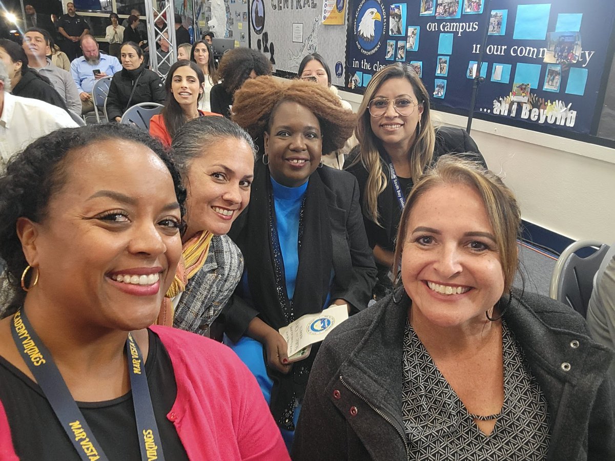 Lady leaders of IB at the State of the City Address with @paloma4ib @Doctora_Vargas @MVAMsScott <a href="/SUHSD/">Sweetwater Union High School District</a>