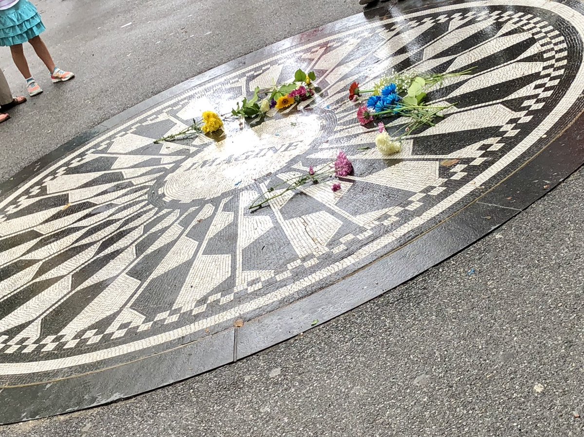 maestromick's tweet photo. Remembering John today. https://t.co/zdP0Ek53CW