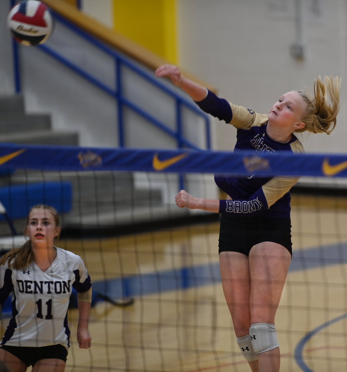 sports_drc's tweet photo. Superlatives (1/2):

Offensive Player of the Year--@dhsbroncovolle1's @LaurenPerryVB 

Defensive Player of the Year--@DRHSVB's @KatelynHaley21 

Hitter of the Year--@LadyChapVB's @annaleisesevier 

Setter of the Year--@argyleeaglevb's Jordyn Moore https://t.co/Dqr4opGMA0