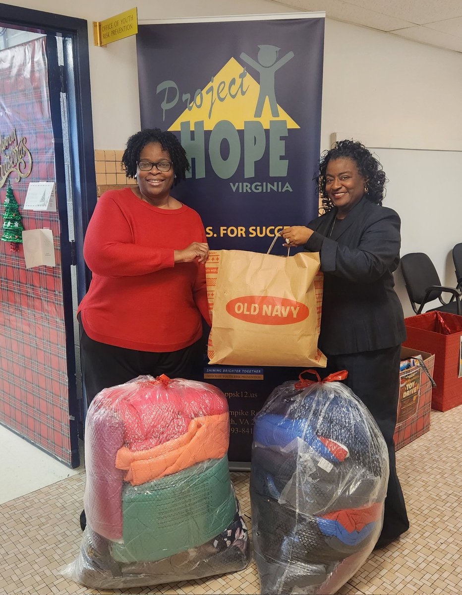 Dr. R. Sanderlin (@sand120513) on Twitter photo Portsmouth Students will receive warm coats from our Donor Susie Rumble .<a href="/PortsVASchools/">Portsmouth Schools</a> .<a href="/cityofPortsVA/">City of Portsmouth</a> #Ppsshines #YRPSHINES .<a href="/cardellpatillo/">Dr. Cardell Patillo, Jr.</a> .<a href="/ebracyPPS/">Dr. Elie Bracy III</a> .<a href="/SterlingWhite59/">Sterling White, Jr.</a> Portsmouth Students will receive warm coats from our Donor Susie Rumble .<a href="/PortsVASchools/">Portsmouth Schools</a> .<a href="/cityofPortsVA/">City of Portsmouth</a> #Ppsshines #YRPSHINES .<a href="/cardellpatillo/">Dr. Cardell Patillo, Jr.</a> .<a href="/ebracyPPS/">Dr. Elie Bracy III</a> .<a href="/SterlingWhite59/">Sterling White, Jr.</a>