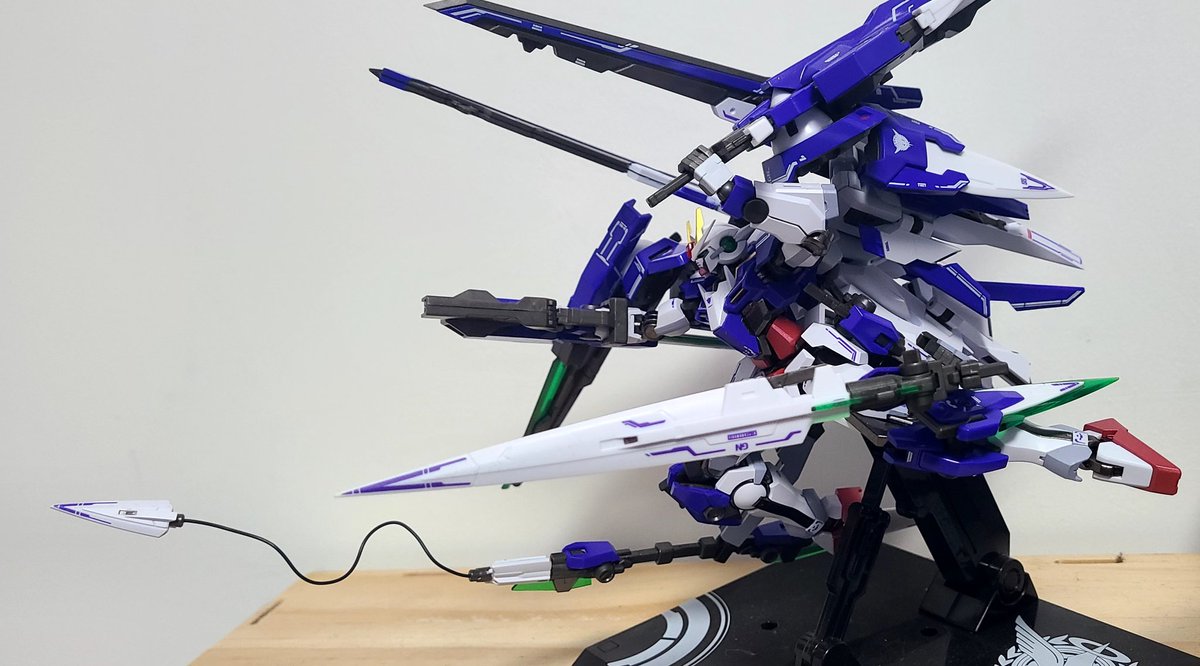 Leon_L_0930's tweet image. #METALROBOT