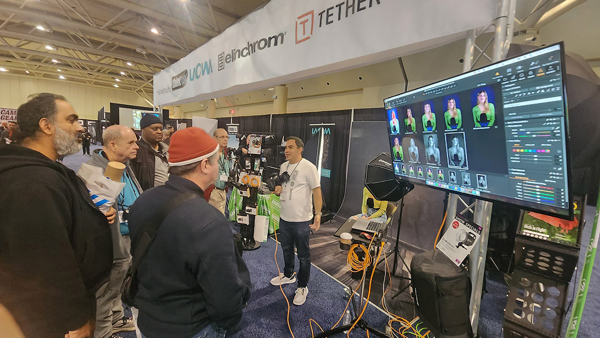 PHOTONewsCanada's tweet image. The PHOTONews team recently attended two trade shows: Salon de la Photo presented by #Gosselin and #ProFusion by Vistek. Visitors to these shows were the first to see the new #Elinchrom THREE in Canada.

photonews.ca/new-studio-gea…