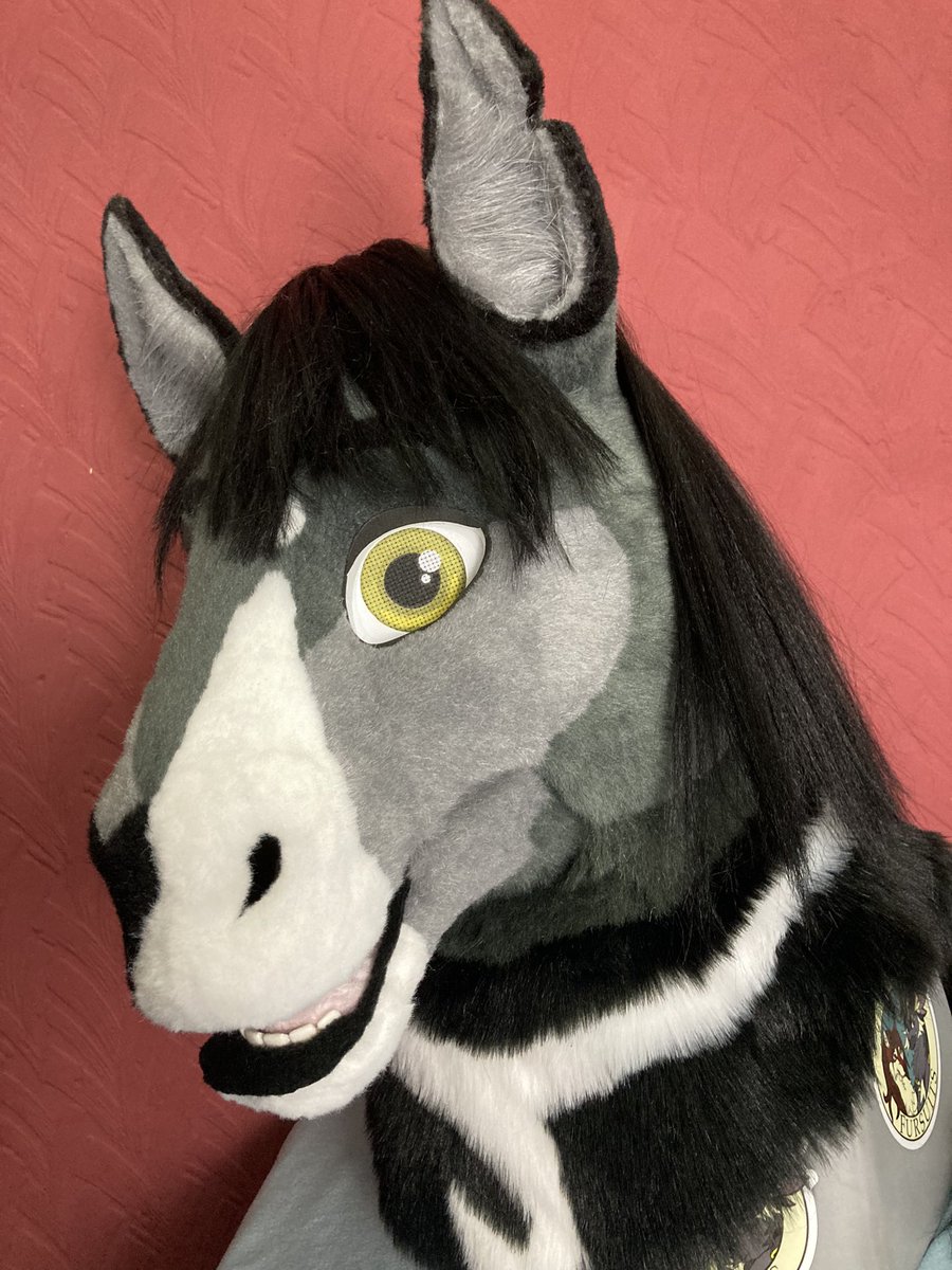 RandDfursuits's tweet photo. Finally got this bad boy all wrapped up, he will be the last suit posted before the Christmas rush makes it a little too risky.
 So many hand stitched spots and all the hooves are zipped to the body suit. Really please with how he came together.
#FursuitFriday https://t.co/iHXdFJzY7Z
