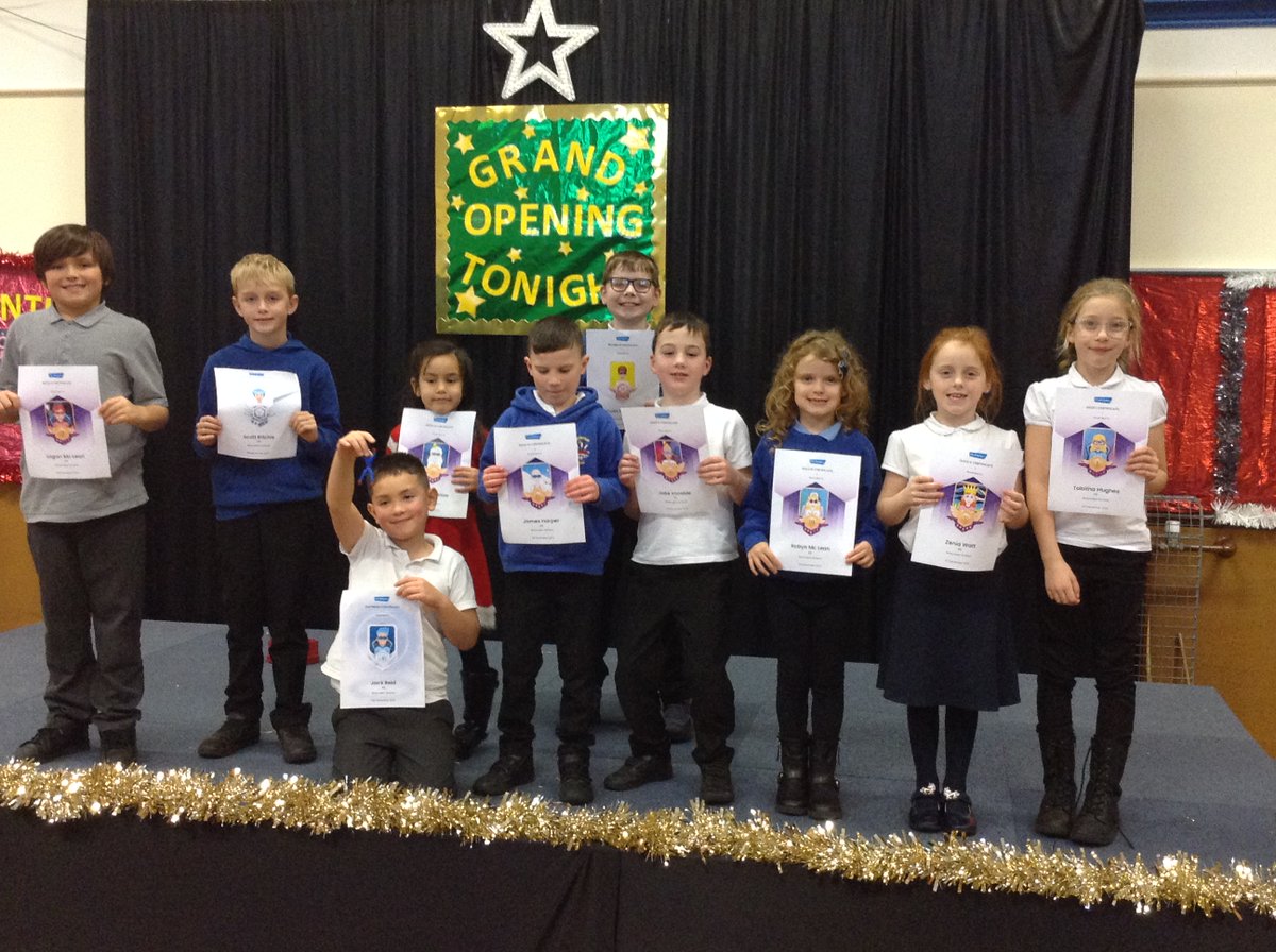 Well done to these mathematicians! Our first platinum award was presented today! @mathletics3pl @edscot_maths