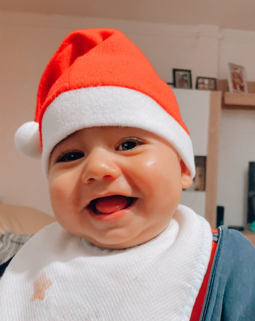 tamaraasimao_'s tweet photo. O meu filho é tão mas tão perfeito! Nunca vou conseguir agradecer por tanto, meu abençoado Gabriel. Luz das nossas vidas, tal como o teu nome indica és a nossa “Fortaleza de Deus”. Filho tu és e sempre serás tão amado que nem imaginas, amo-te do fundo da minha alma. 🥹🩵✨ https://t.co/j3Sim3cX0O