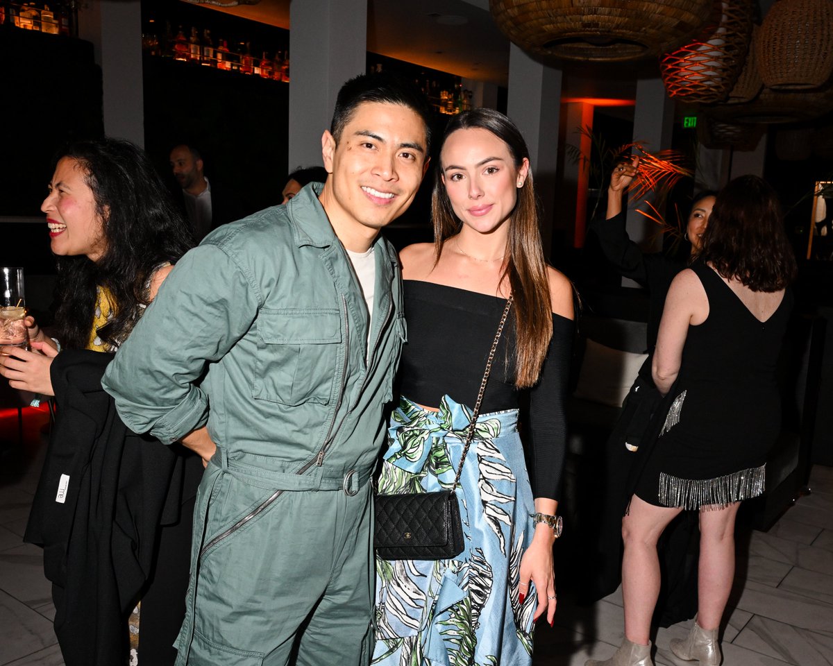 Thank you so much @BingChen for inviting LaFamilia to the Gold Art Prize Soirée 2023 in Miami for Art Basel! We're working with our sister organizations like @GoldHouseCo aligned in mission to support our communities together 🩷 Excited for 2024 (and more jumpsuits)! @lagringaVC