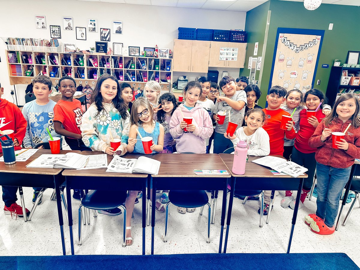 Mysti Johnston tweet media