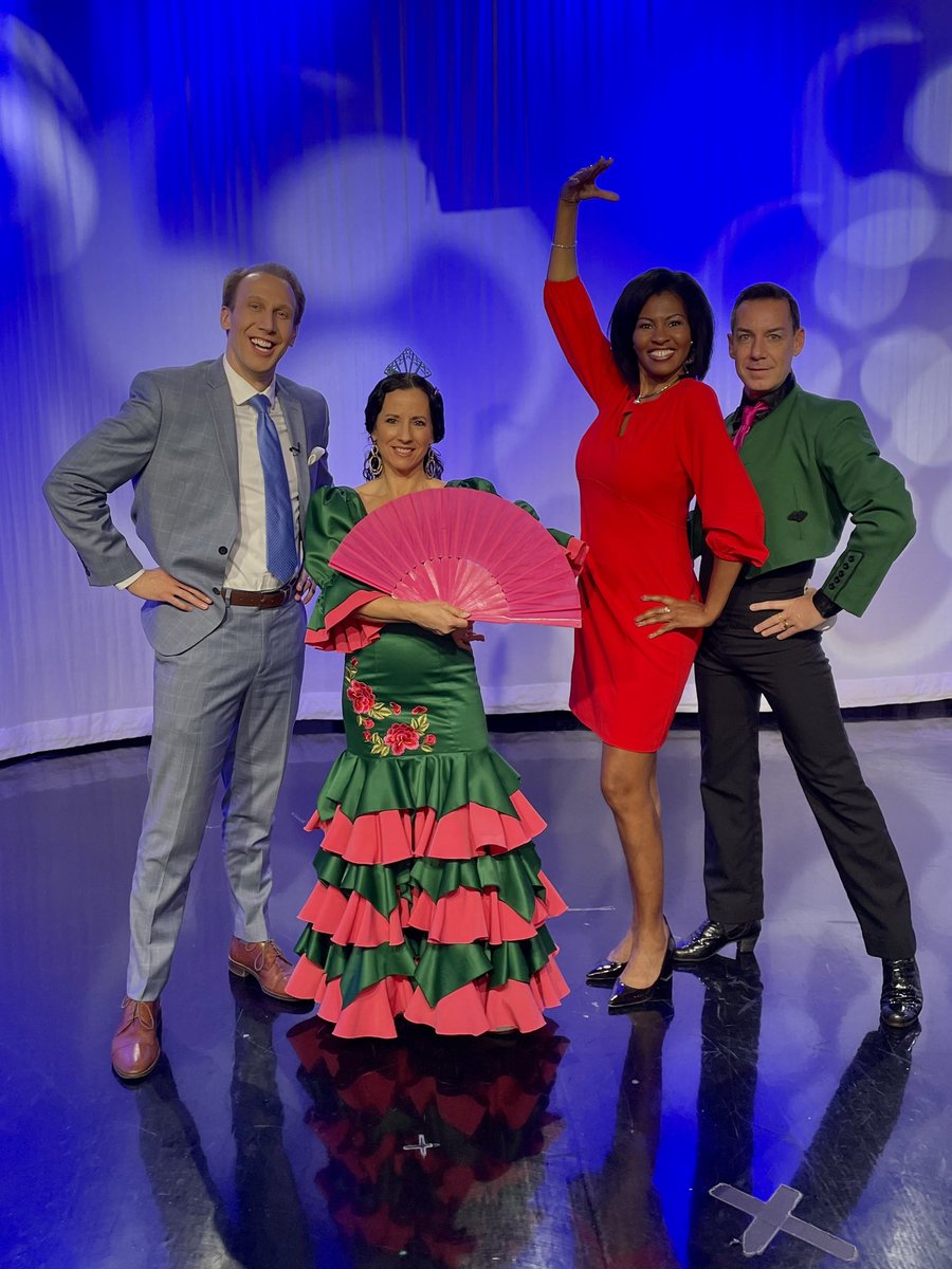 Best Performance of the Week on WakeUp goes to Kerensa and José (and Kim, of course 💃). 

The Flamenco Nutcracker is onstage at the South Milwaukee Performing Arts Center for two shows tomorrow:
fox6now.com/news/flamenco-…