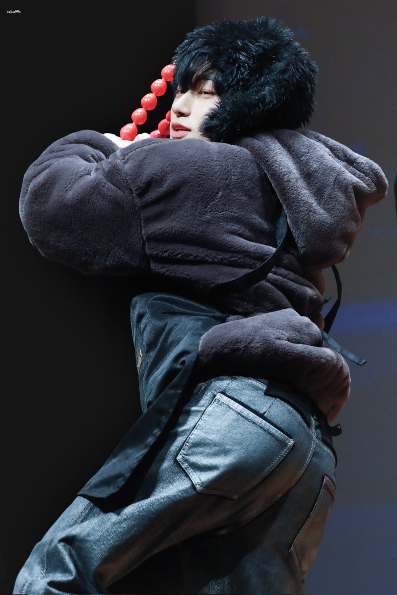 ddeongghwaaa's tweet image. imma just off everyone that says anything bad about our precious San, fuck you all
joking about that kinda shit is not acceptable, y'all know how he sees/saw himself for a very long time

#kqtreatsanbetter #Sanismybeautystandard