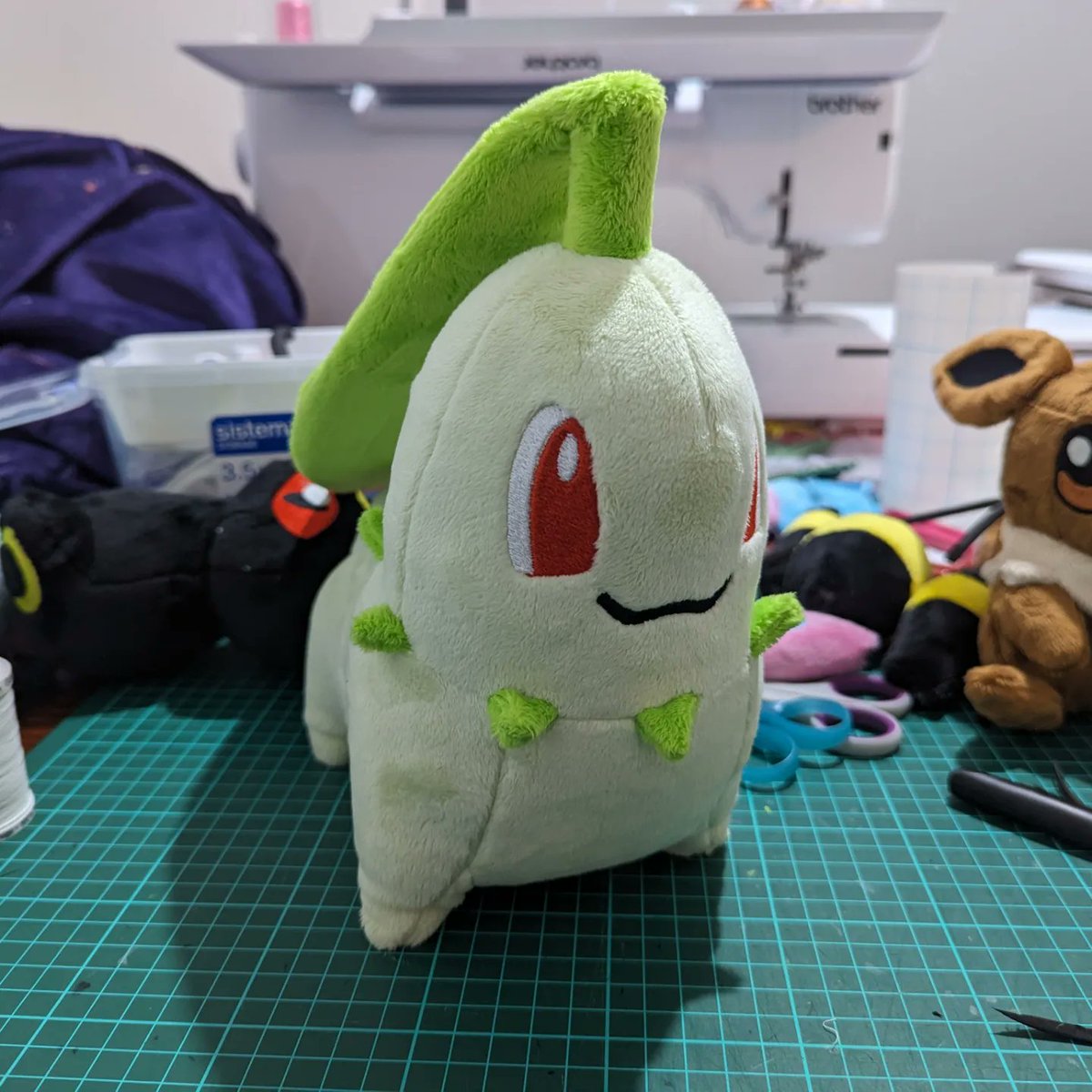 Plush-Drops tweet media