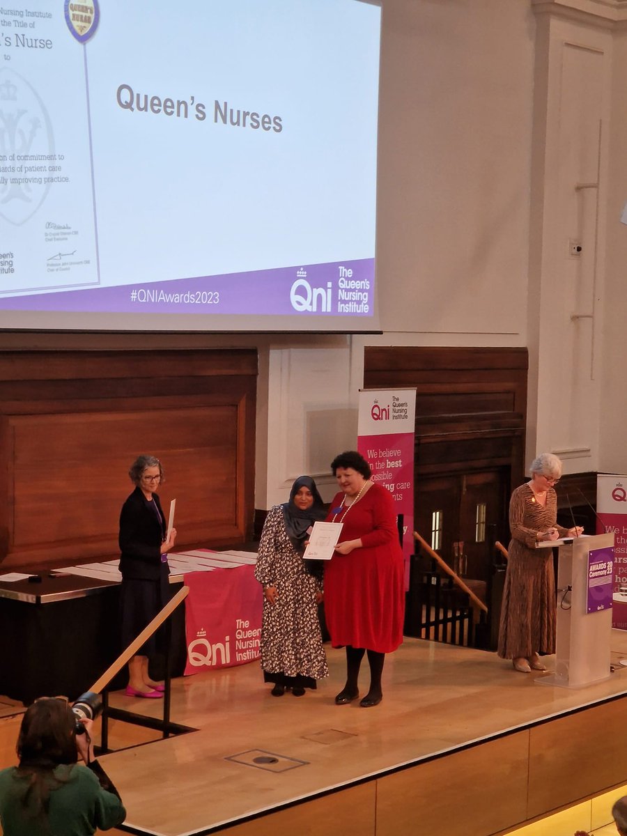 I had a wonderful time @TheQNI Annual Awards tonight. Delighted to meet @sturdy_deborah and @Crouchendtiger7. Congratulations to everyone on their awards. Lovely to see @Rachael_Garvey & @rupinder_chal tonight.