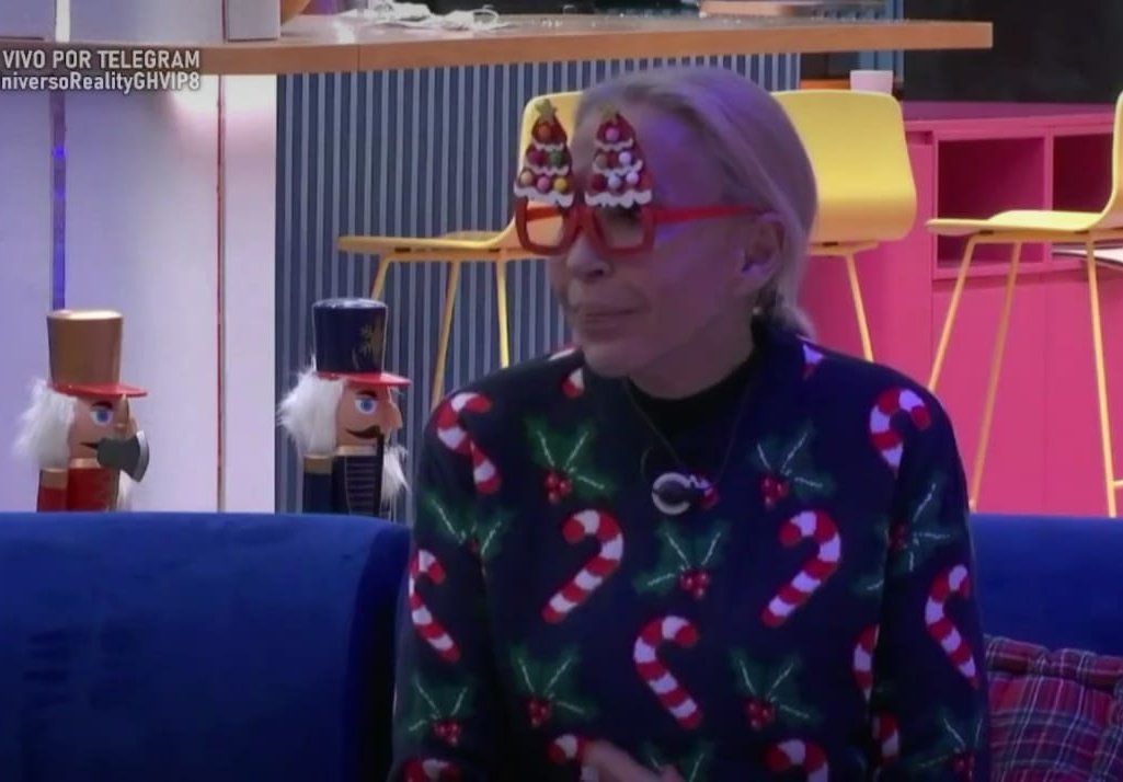 4080Marisol's tweet image. Nuestra #LauraGanadora 
Disfruta Reyna 👑🧡🔥 te lo mereces por tanto que nos das, en todo el concurso 😍👏👏; ya queda poco #GRANBOZZO
#GHVIP08D
#LauraBozzoTeApoyamos 
#GHVIP8D