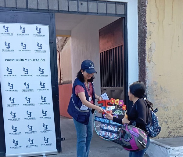 En el marco de la conmemoración de los #75AñosDeclaraciónUniversal de #DDHH, Auxiliatura de #VillaNueva facilitó charla acerca de la importancia, trascendencia y contenido del referido documento. Más información👇pdh.org.gt/comunicacion/n…