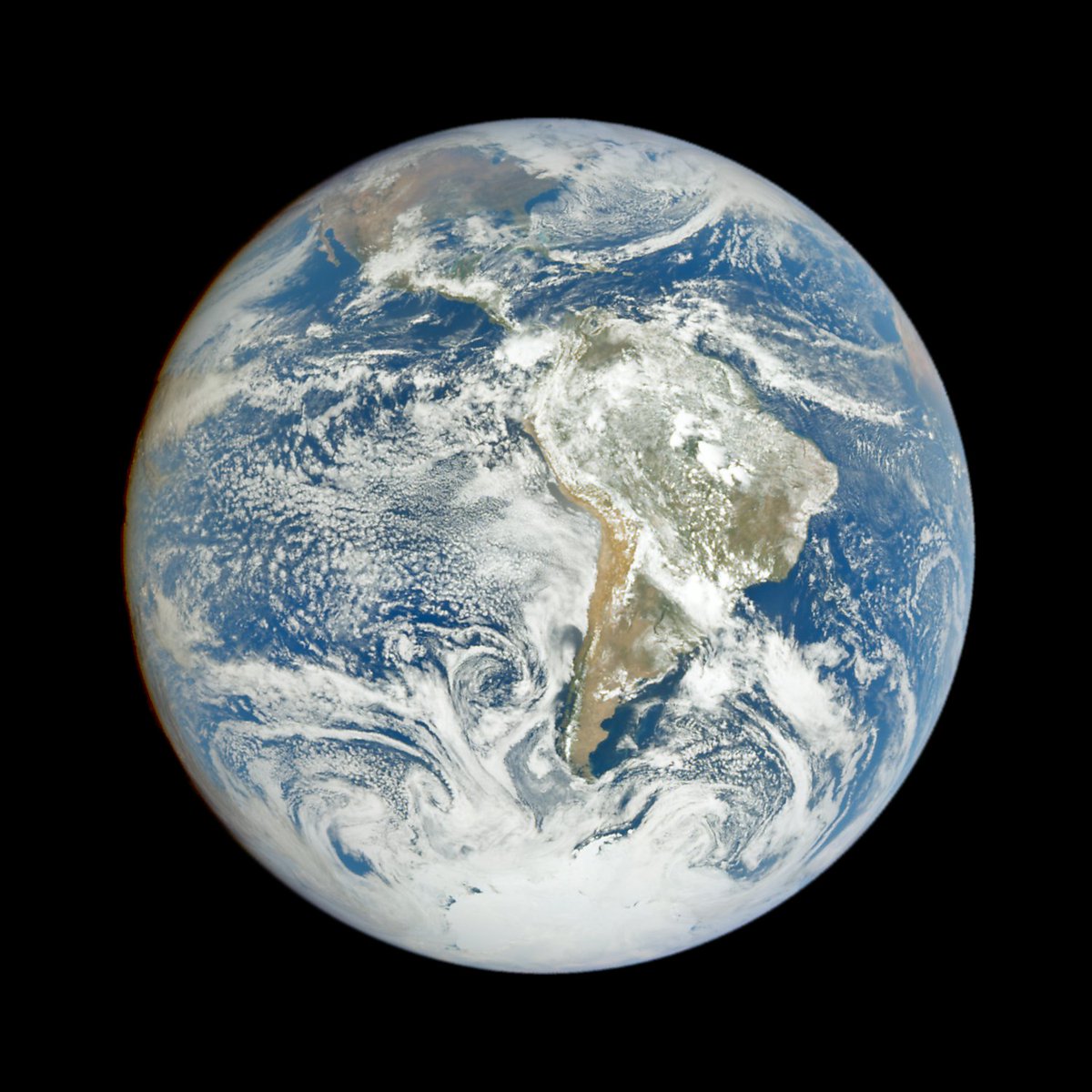 16:16 on Thursday December 7th, over the South Pacific Ocean