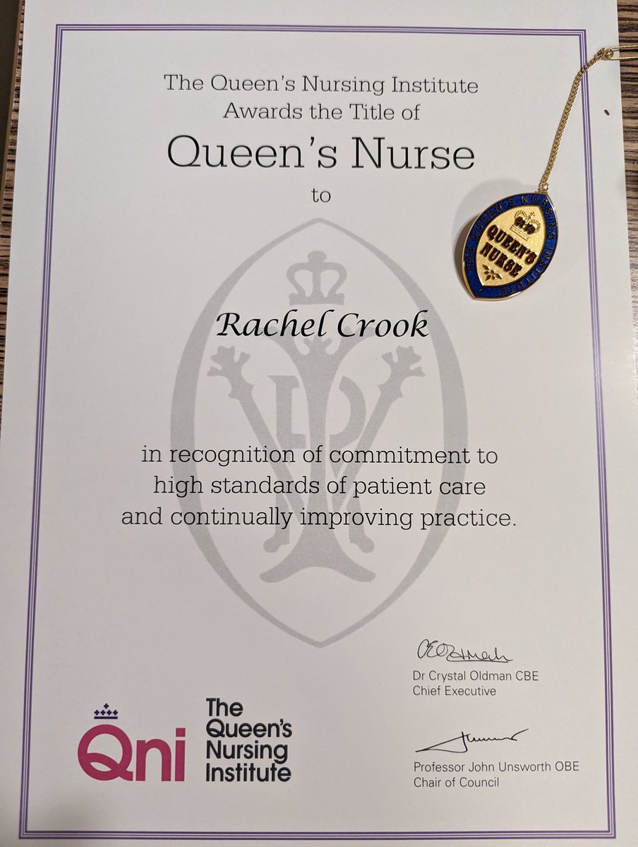 What a lovely evening of celebration, inspiration and recognition of our amazing profession!! ❤️ Very proud to be awarded the title of Queen's Nurse this evening 🤩 #QNIAwards2023 @mpftnhs @MpftNursing
