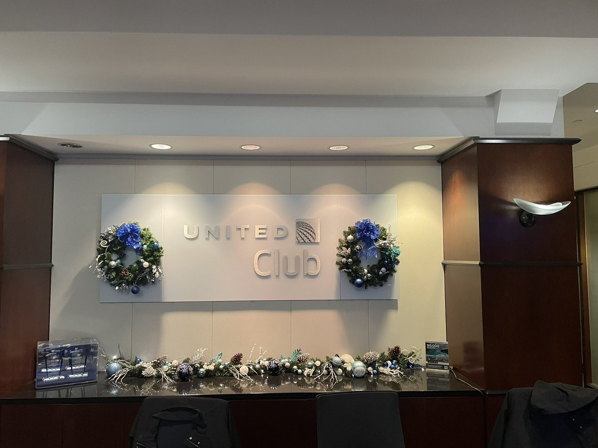#WeAreUnited CLE s United Club shinning like a diamond this holiday season