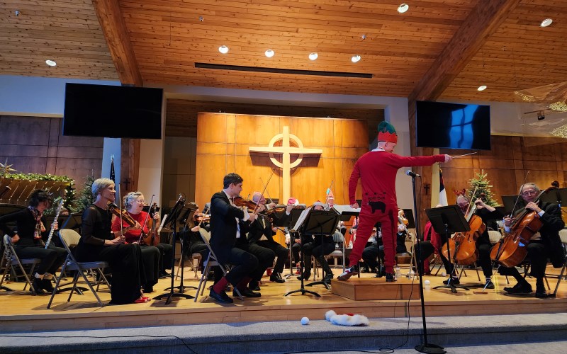 Wood River Orchestra Moves Holiday Concert to The Argyros      ayr.app/l/1bMm