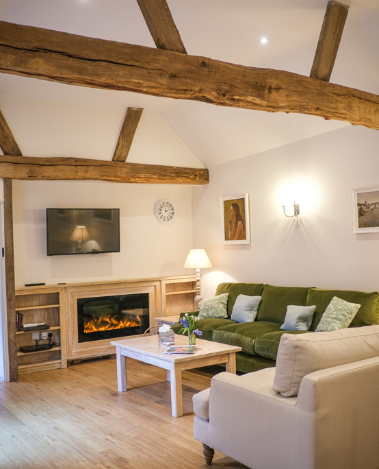 Cowdray Estate tweet media