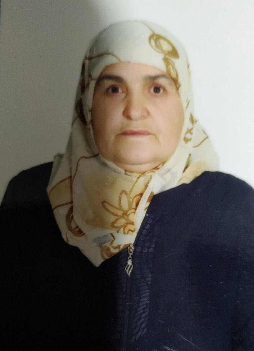 sevincozarslan's tweet photo. KANSER HASTASI YAŞLI TEYZE HAPİSTE 

3 ay önce göğüs kanseri teşhisi konulan ve ameliyat geçiren 73 y. Kadriye Işık, dini sohbete katıldığı gerekçesiyle verilen 2 yıl 1 aylık cezası onaylandığı için TUTUKLANDI. 

Nasıl kıydınız? @adalet_bakanlik 

https://t.co/qVCs7hG56g https://t.co/NTYIUJYEmQ
