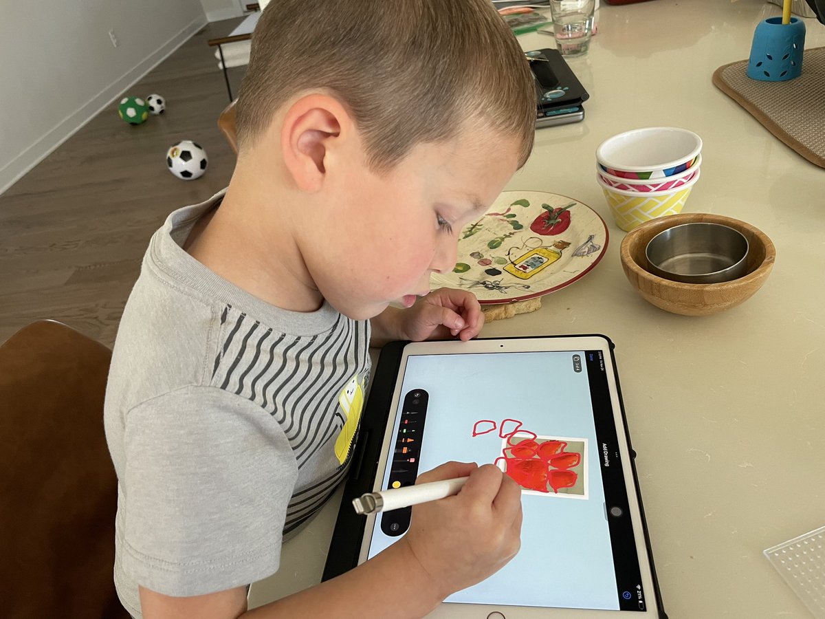 KitKatEDU's tweet image. Pure joy to share my love of sketchnoting with these littles!!🥰
#TodayISketchnotEd #DoodleAndChat #Sketchnoting #Sketch50 #sketchnotes #edchat #everyonecancreate #sketchnotefever