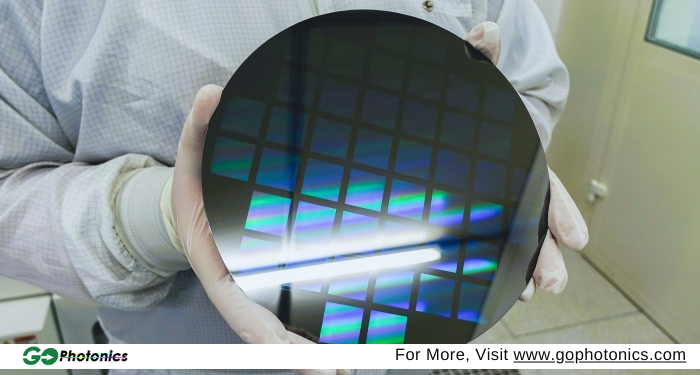 gophotonics's tweet photo. EV Group and Silicon Austria Labs Deepen Ties in Optical Technology Research

Read More https://t.co/B4yurqT8Xd

#EVGroup #SAL #optics #heterogeneous #Integration #lithography #wafer #mirror #camera #diffractive #Automotive #lighting #driving #Insights #INDUSTRY #photonics #news https://t.co/IZJcWhzd4c