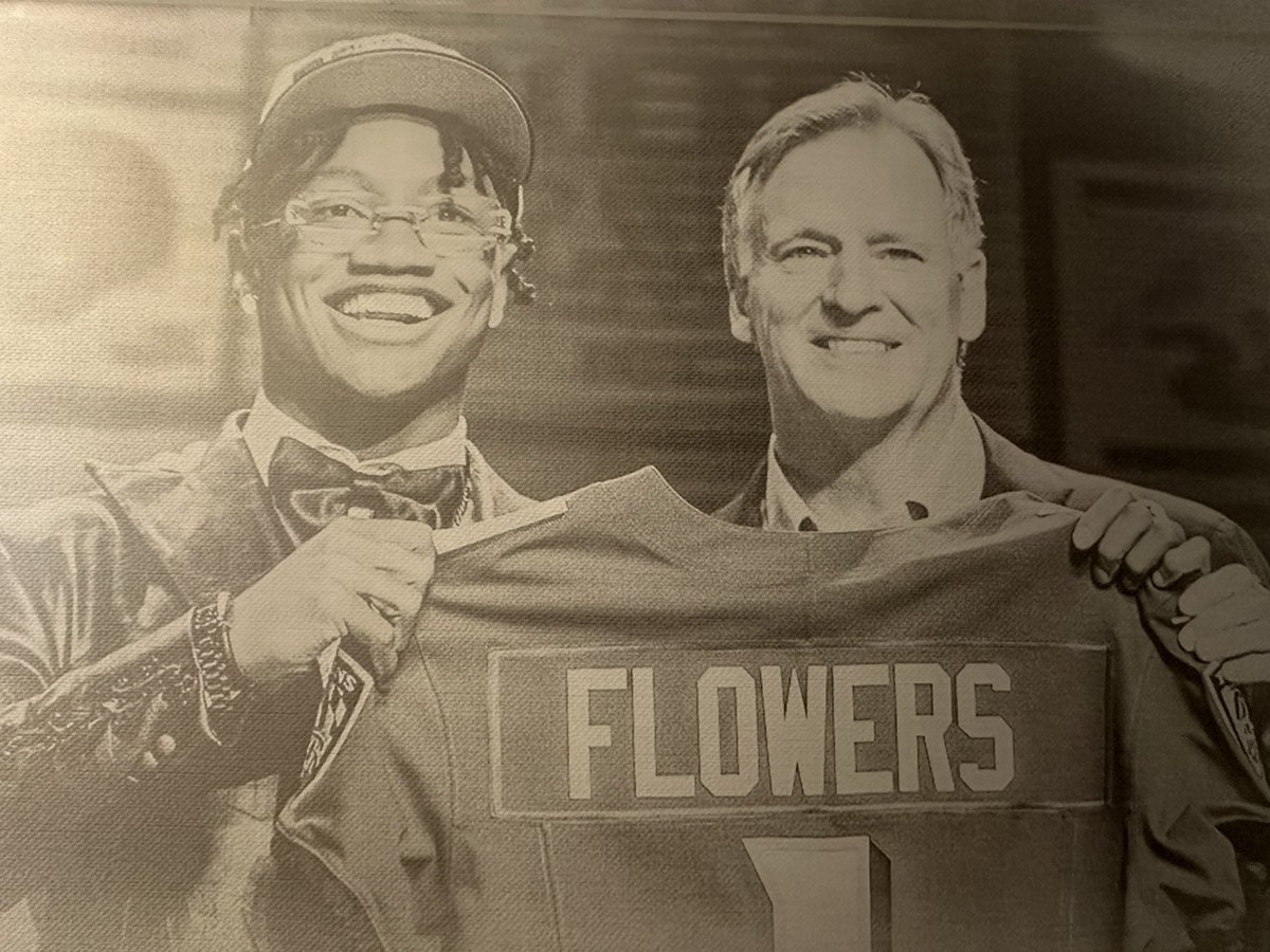 Nice touch inside the Yawkey Athletics Center honoring first-round pick @ZayFlowers.