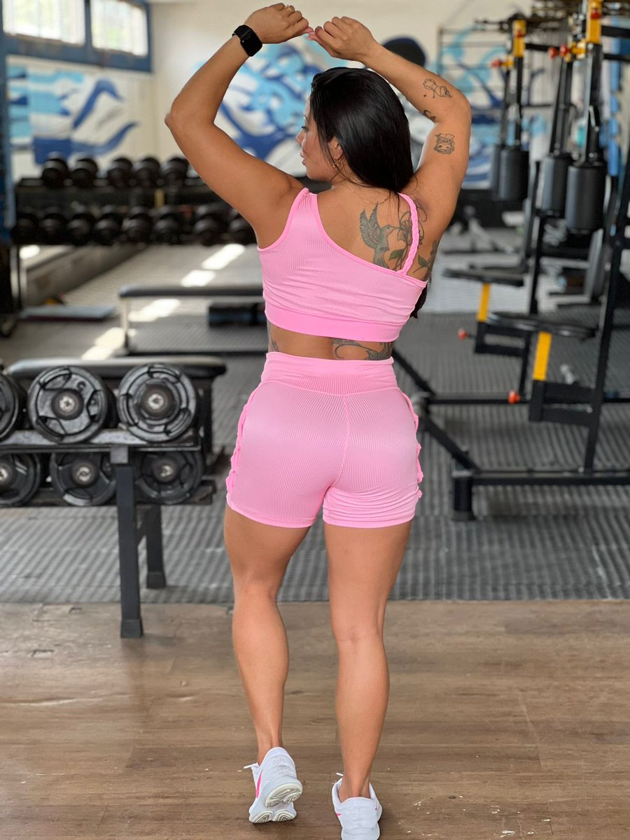 CONJUNTO CANELADO POLIAMIDA ✨

TAMANHO M
SHORT CORTE V