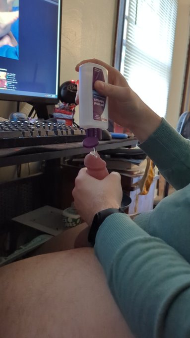 Content has been filmed 😜 https://t.co/oVezIYiy4t<a href="/tag/anthrohio"class="tags"><span>#anthrohio</span></a>