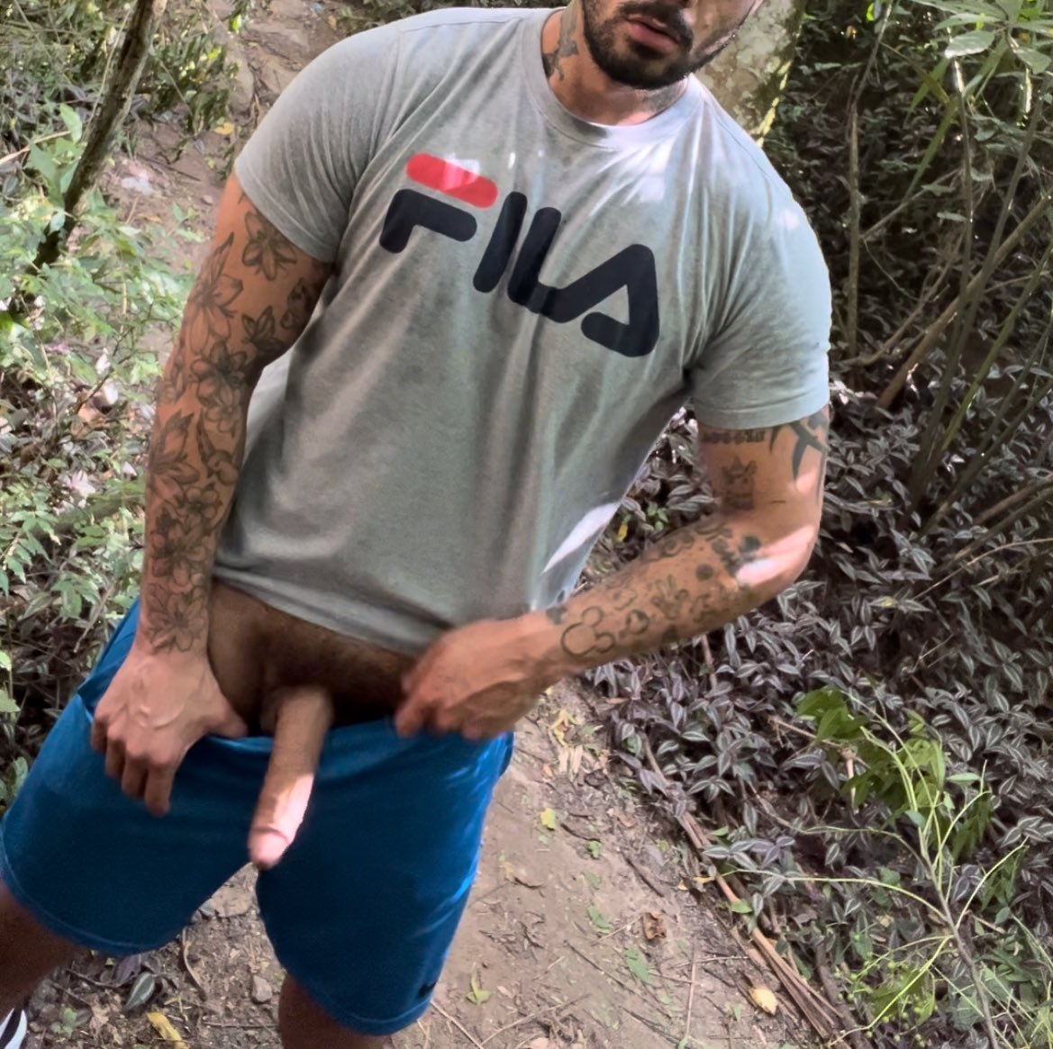 Muito bom o contato com a natureza 😈